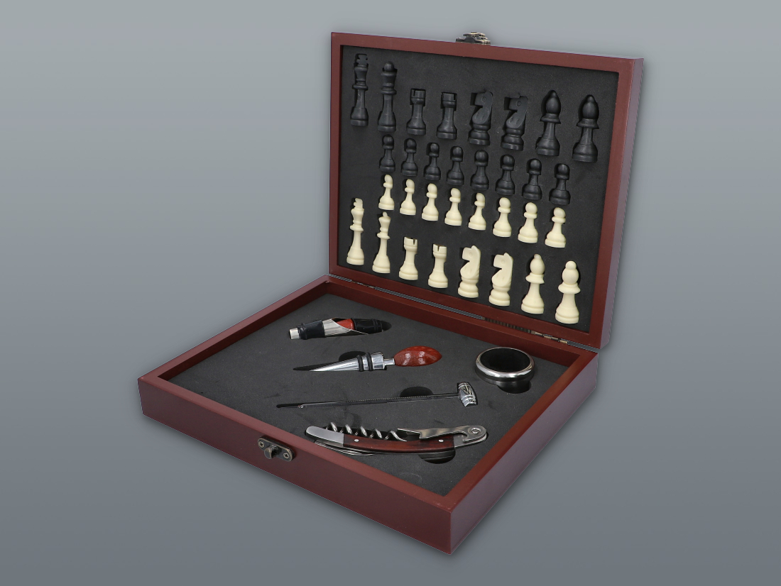 Set na víno 5 ks + šachy