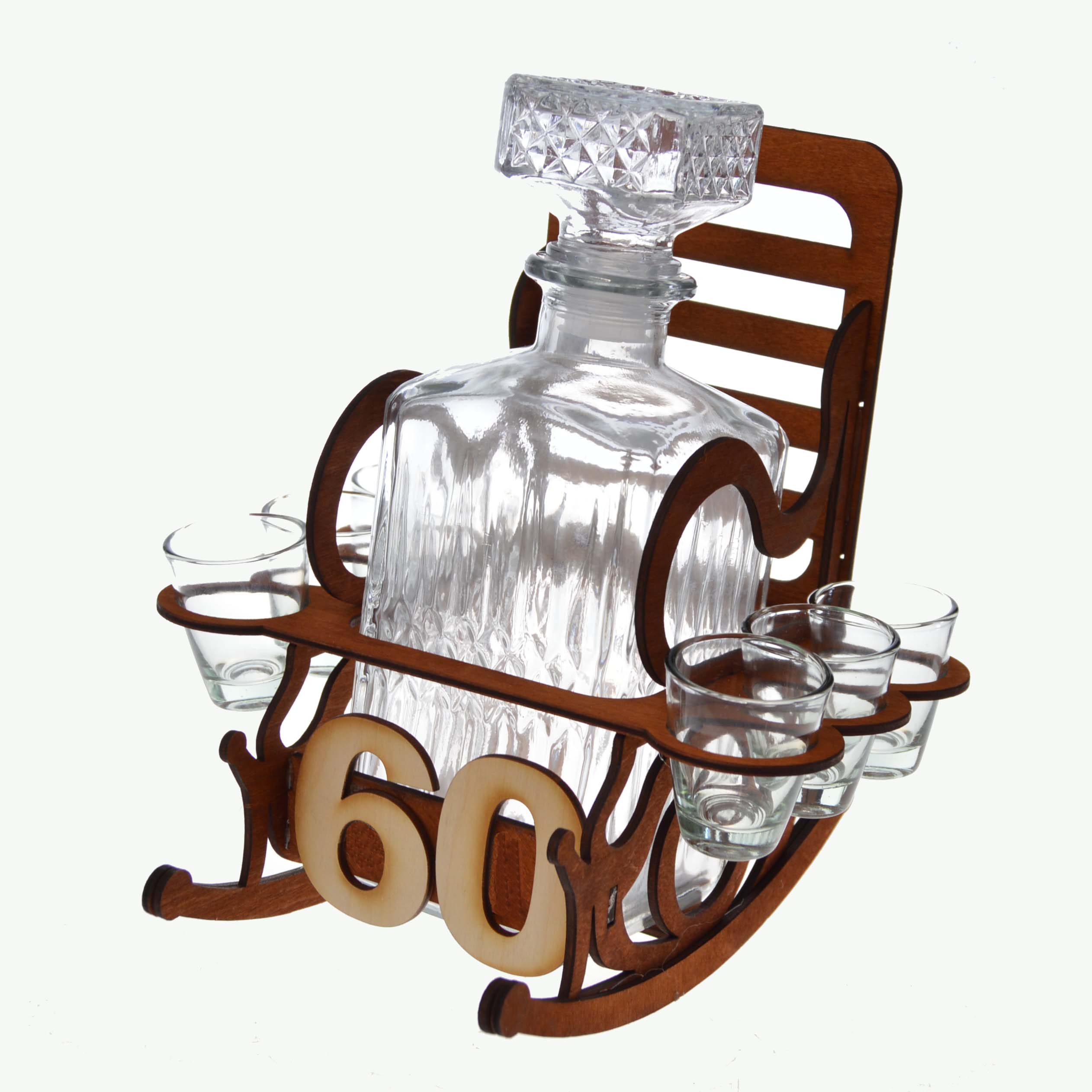 Dřevěná židle s lahví k 60. narozeninám