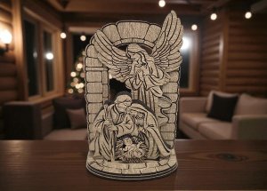 Dřevěný vánoční betlém – Vyřezaná Svatá rodina