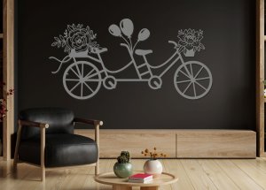 Dřevěný svatební obraz – Zamilované kolo s květinami