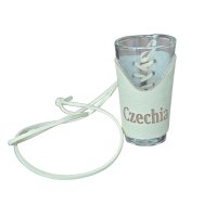 Skleněný panák s koženým obalem – Czechia