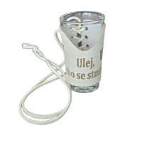 Skleněný panák s koženým obalem – Ulej, nebo se stmíva