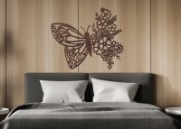 Dřevěný obraz – Motýl s květinami