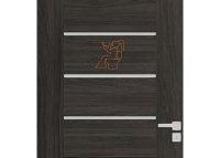 Dřevěná tabulka na WC - žena na toaletě