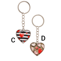 Kovový přívěsek na klíče – Skleněné srdíčko A