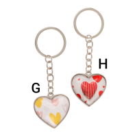 Kovový přívěsek na klíče – Skleněné srdíčko A