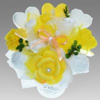Mýdlová kytice - žluto - bílá