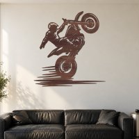 Dřevěný obraz na zeď – Motorka na zadním kole
