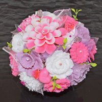 Mýdlová kytice v keramickém květináči - růžová, bílá