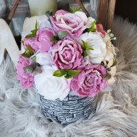 Mýdlová kytice v keramickém květináči - růžová