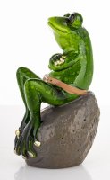 Keramická žabka na kameni