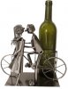 Stojan na víno - Zamilovaný pár na kole